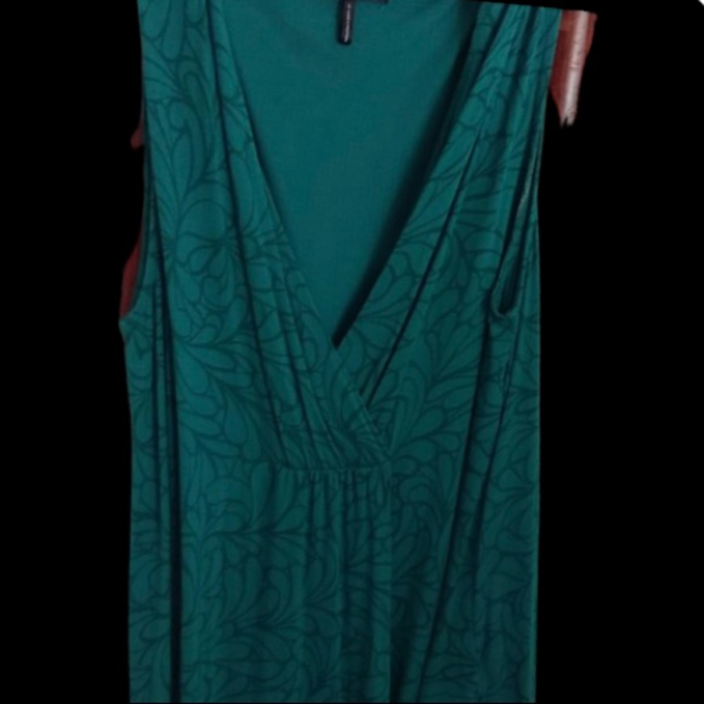 💋👄Sexy Green Plunging Blouse